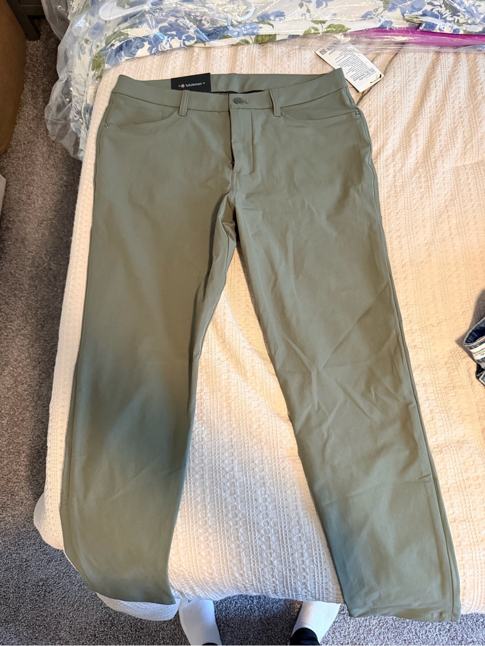 lululemon athletica Men's Olive Green Warpstreme Pants